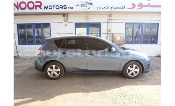 Buy Import Mazda 3 Blue Car in Import - Dubai in Ahal