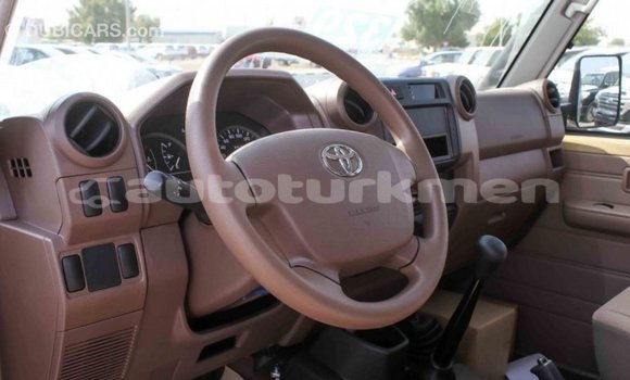 Buy Import Toyota Land Cruiser Beige Car in Import - Dubai in Ahal Buy Import Toyota Land Cruiser Beige Car in Import - Dubai in Ahal
