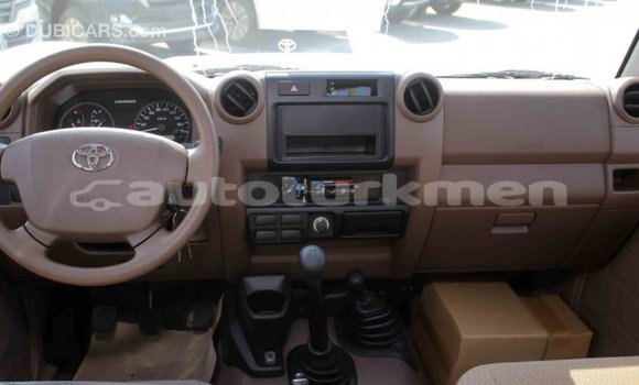 Buy Import Toyota Land Cruiser Beige Car in Import - Dubai in Ahal Buy Import Toyota Land Cruiser Beige Car in Import - Dubai in Ahal