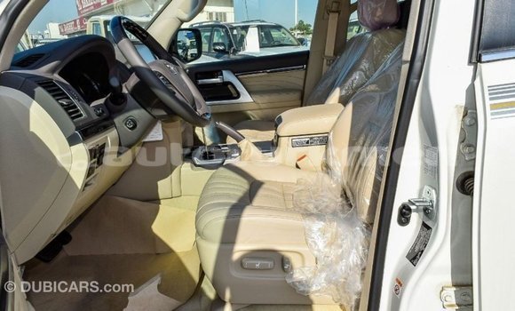 Buy Import Toyota Land Cruiser White Car in Import - Dubai in Ahal Buy Import Toyota Land Cruiser White Car in Import - Dubai in Ahal