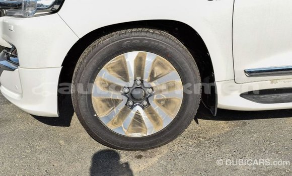 Buy Import Toyota Land Cruiser White Car in Import - Dubai in Ahal Buy Import Toyota Land Cruiser White Car in Import - Dubai in Ahal