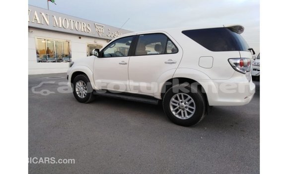 Buy Import Toyota Fortuner White Car in Import - Dubai in Ahal Buy Import Toyota Fortuner White Car in Import - Dubai in Ahal
