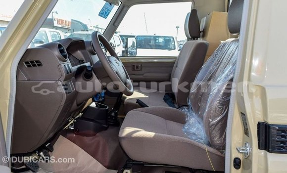 Buy Import Toyota Land Cruiser Beige Car in Import - Dubai in Ahal Buy Import Toyota Land Cruiser Beige Car in Import - Dubai in Ahal