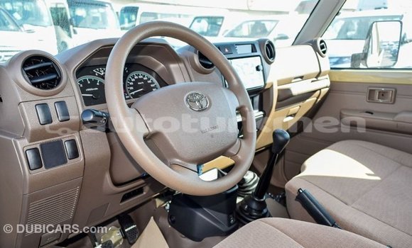 Buy Import Toyota Land Cruiser Beige Car in Import - Dubai in Ahal Buy Import Toyota Land Cruiser Beige Car in Import - Dubai in Ahal