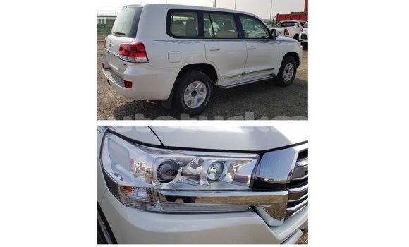 Buy Import Toyota Land Cruiser White Car in Import - Dubai in Ahal Buy Import Toyota Land Cruiser White Car in Import - Dubai in Ahal