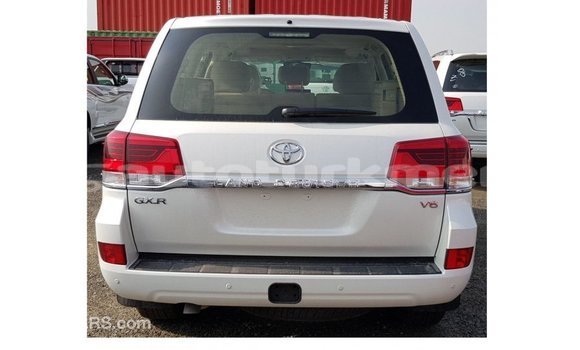 Buy Import Toyota Land Cruiser White Car in Import - Dubai in Ahal Buy Import Toyota Land Cruiser White Car in Import - Dubai in Ahal