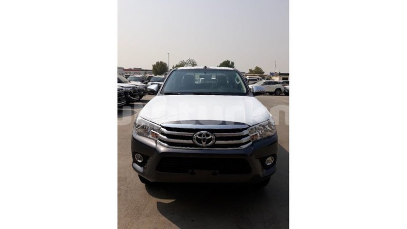 Big with watermark toyota hilux ahal import dubai 2698