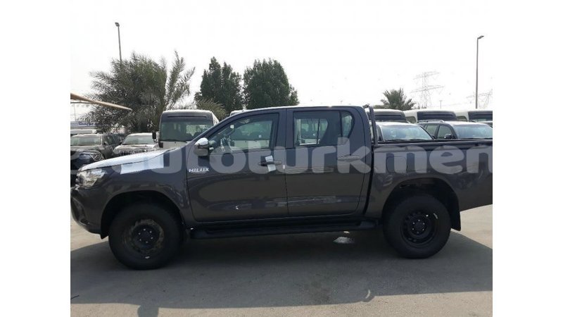 Big with watermark toyota hilux ahal import dubai 2698