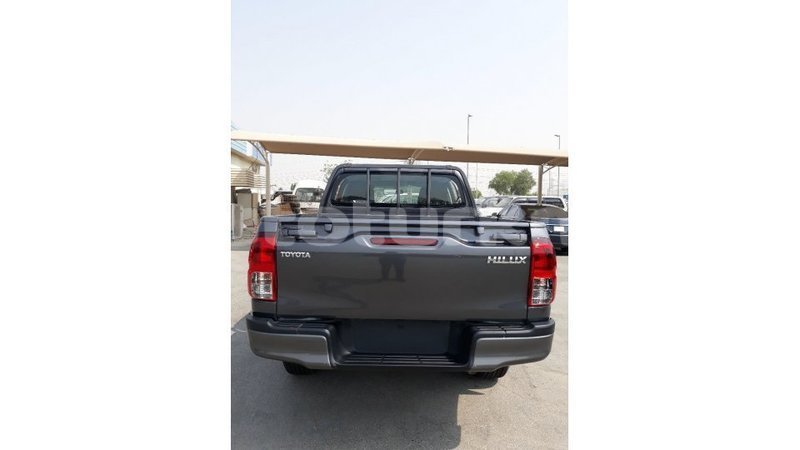 Big with watermark toyota hilux ahal import dubai 2698