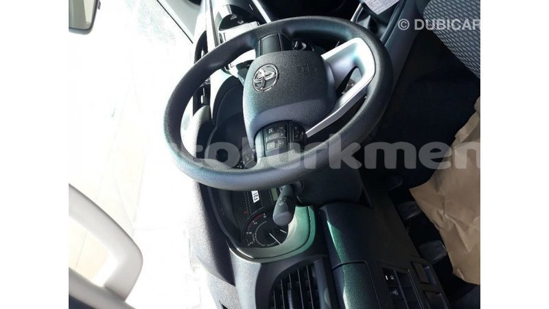 Big with watermark toyota hilux ahal import dubai 2698