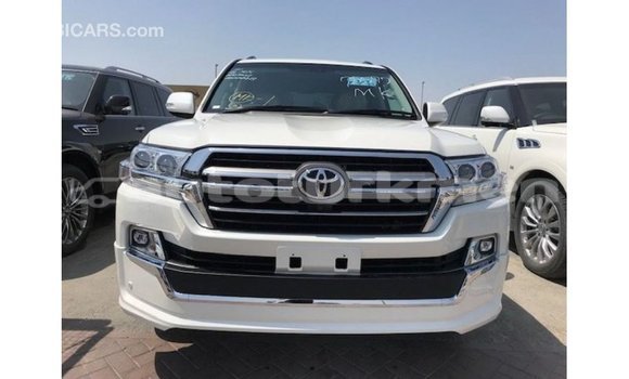 Buy Import Toyota Land Cruiser White Car in Import - Dubai in Ahal Buy Import Toyota Land Cruiser White Car in Import - Dubai in Ahal