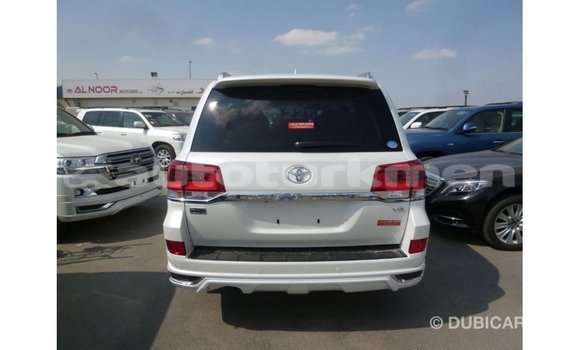 Buy Import Toyota Land Cruiser White Car in Import - Dubai in Ahal Buy Import Toyota Land Cruiser White Car in Import - Dubai in Ahal