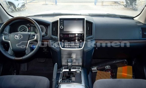 Buy Import Toyota Land Cruiser White Car in Import - Dubai in Ahal Buy Import Toyota Land Cruiser White Car in Import - Dubai in Ahal