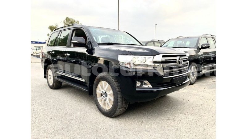 Big with watermark toyota land cruiser ahal import dubai 2719