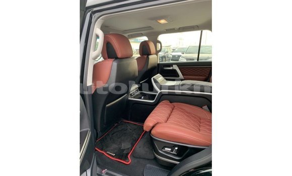 Buy Import Toyota Land Cruiser Black Car in Import - Dubai in Ahal Buy Import Toyota Land Cruiser Black Car in Import - Dubai in Ahal