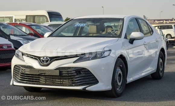 Buy Import Toyota Camry White Car in Import - Dubai in Ahal Buy Import Toyota Camry White Car in Import - Dubai in Ahal