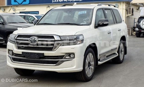 Buy Import Toyota Land Cruiser White Car in Import - Dubai in Ahal Buy Import Toyota Land Cruiser White Car in Import - Dubai in Ahal