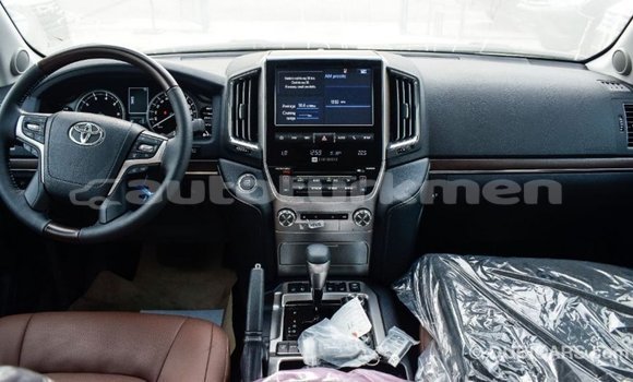 Buy Import Toyota Land Cruiser White Car in Import - Dubai in Ahal Buy Import Toyota Land Cruiser White Car in Import - Dubai in Ahal