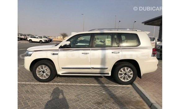Buy Import Toyota Land Cruiser White Car in Import - Dubai in Ahal Buy Import Toyota Land Cruiser White Car in Import - Dubai in Ahal