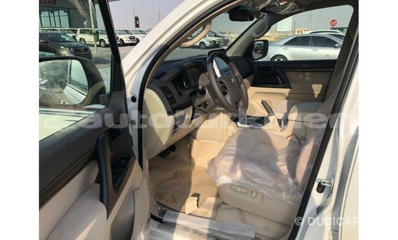 Buy Import Toyota Land Cruiser White Car in Import - Dubai in Ahal Buy Import Toyota Land Cruiser White Car in Import - Dubai in Ahal