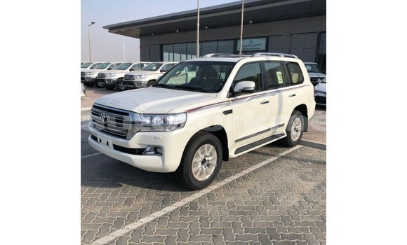 Buy Import Toyota Land Cruiser White Car in Import - Dubai in Ahal Buy Import Toyota Land Cruiser White Car in Import - Dubai in Ahal