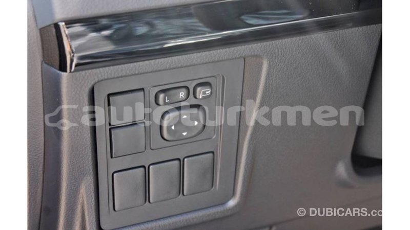 Big with watermark toyota hilux ahal import dubai 2745