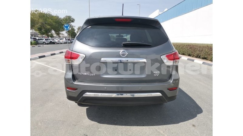 Big with watermark nissan pathfinder ahal import dubai 2751