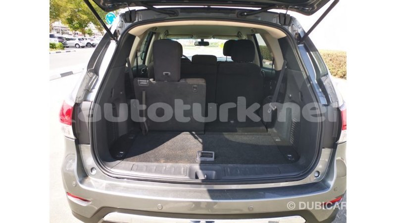 Big with watermark nissan pathfinder ahal import dubai 2751