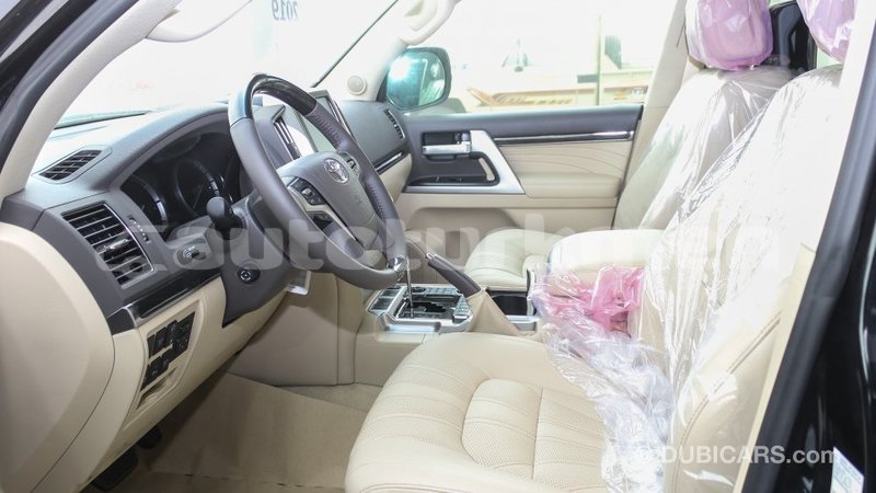 Big with watermark toyota land cruiser ahal import dubai 2754