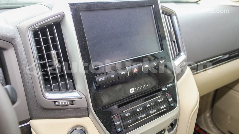 Big with watermark toyota land cruiser ahal import dubai 2754