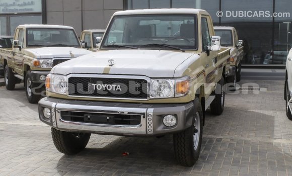 Buy Import Toyota Land Cruiser Beige Car in Import - Dubai in Ahal Buy Import Toyota Land Cruiser Beige Car in Import - Dubai in Ahal