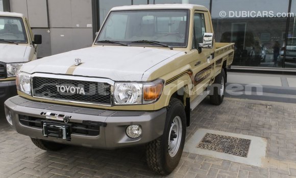 Buy Import Toyota Land Cruiser Beige Car in Import - Dubai in Ahal Buy Import Toyota Land Cruiser Beige Car in Import - Dubai in Ahal