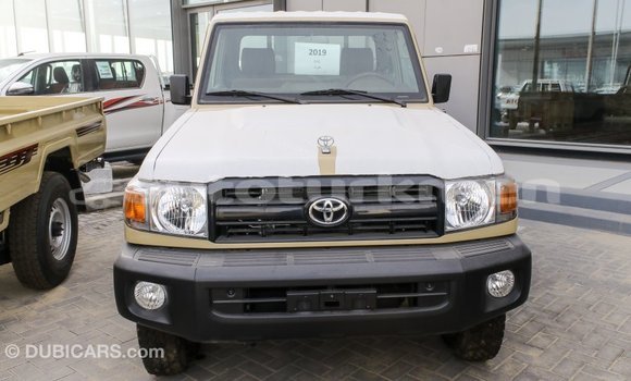 Buy Import Toyota Land Cruiser Beige Car in Import - Dubai in Ahal Buy Import Toyota Land Cruiser Beige Car in Import - Dubai in Ahal