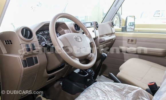 Buy Import Toyota Land Cruiser Beige Car in Import - Dubai in Ahal Buy Import Toyota Land Cruiser Beige Car in Import - Dubai in Ahal