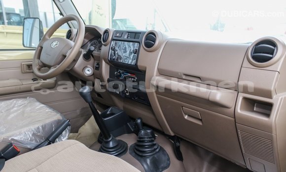 Buy Import Toyota Land Cruiser Beige Car in Import - Dubai in Ahal Buy Import Toyota Land Cruiser Beige Car in Import - Dubai in Ahal