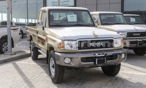 Buy Import Toyota Land Cruiser Beige Car in Import - Dubai in Ahal Buy Import Toyota Land Cruiser Beige Car in Import - Dubai in Ahal