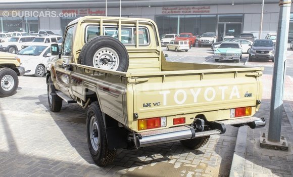 Buy Import Toyota Land Cruiser Beige Car in Import - Dubai in Ahal Buy Import Toyota Land Cruiser Beige Car in Import - Dubai in Ahal