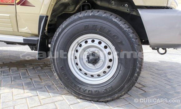 Buy Import Toyota Land Cruiser Beige Car in Import - Dubai in Ahal Buy Import Toyota Land Cruiser Beige Car in Import - Dubai in Ahal