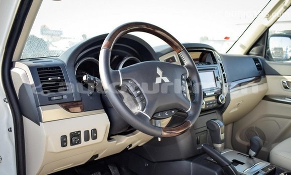 Buy Import Mitsubishi Pajero White Car in Import - Dubai in Ahal Buy Import Mitsubishi Pajero White Car in Import - Dubai in Ahal
