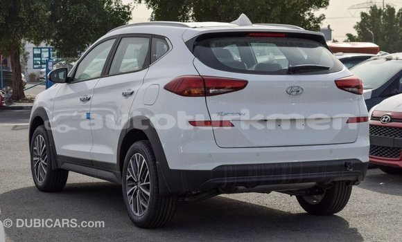 Buy Import Hyundai Tucson White Car in Import - Dubai in Ahal Buy Import Hyundai Tucson White Car in Import - Dubai in Ahal