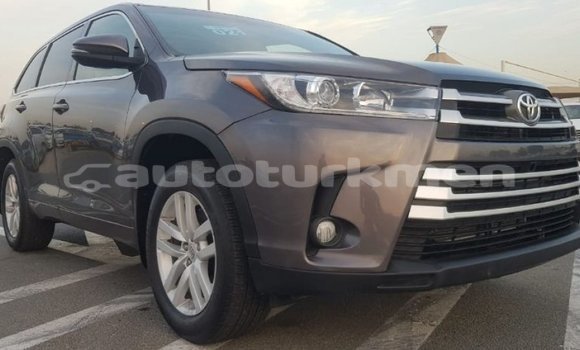 Buy Import Toyota Highlander Other Car in Import - Dubai in Ahal Buy Import Toyota Highlander Other Car in Import - Dubai in Ahal