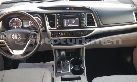 Buy Import Toyota Highlander Other Car in Import - Dubai in Ahal Buy Import Toyota Highlander Other Car in Import - Dubai in Ahal