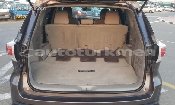 Buy Import Toyota Highlander Other Car in Import - Dubai in Ahal Buy Import Toyota Highlander Other Car in Import - Dubai in Ahal