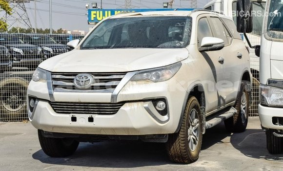 Buy Import Toyota Fortuner White Car in Import - Dubai in Ahal Buy Import Toyota Fortuner White Car in Import - Dubai in Ahal