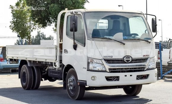 Buy Import Hino 300 Series White Truck in Import - Dubai in Ahal Buy Import Hino 300 Series White Truck in Import - Dubai in Ahal