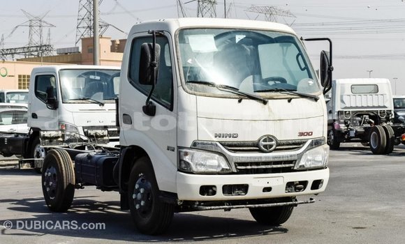 Buy Import Hino 300 Series White Truck in Import - Dubai in Ahal Buy Import Hino 300 Series White Truck in Import - Dubai in Ahal