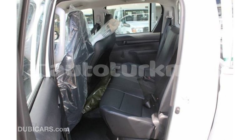 Big with watermark toyota hilux ahal import dubai 2793