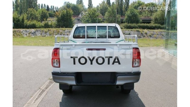 Big with watermark toyota hilux ahal import dubai 2793