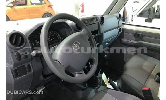 Buy Import Toyota Land Cruiser White Car in Import - Dubai in Ahal Buy Import Toyota Land Cruiser White Car in Import - Dubai in Ahal