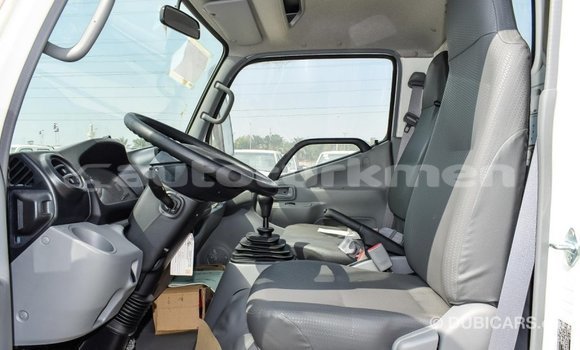 Buy Import Hino 300 Series White Truck in Import - Dubai in Ahal Buy Import Hino 300 Series White Truck in Import - Dubai in Ahal